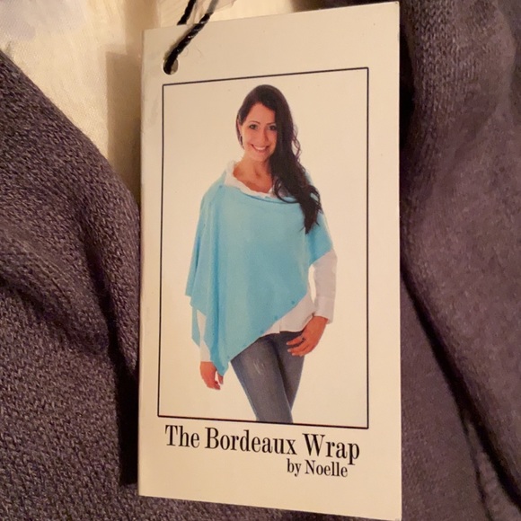 THE BORDEAUX Wear 4 Ways Poncho Vest Sleeves Sweater Wrap - Picture 8 of 12